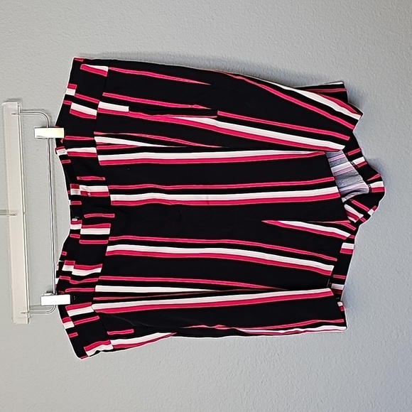 Torrid Girly Summer Colorful size 20 striped crepe shorts - Picture 2 of 11